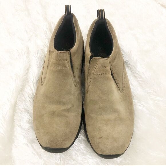 Rugged Outback size 11 Tan Mens Slip Ons - Picture 1 of 6